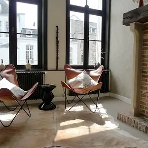 3* Bed & Breakfast The Doghouse